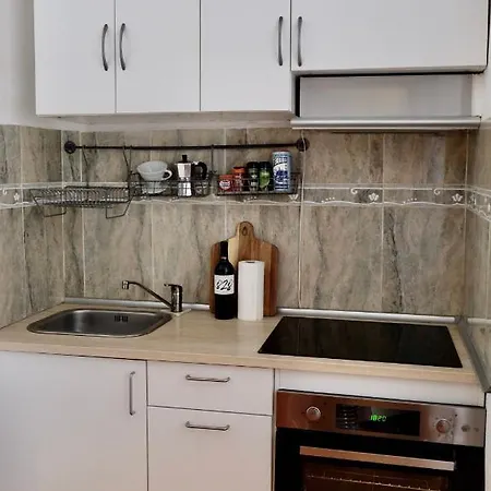 Pleasantly Studio With A Sea View And Pool, Paraiso Del Sur 611 Feriehus